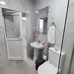 شقة Sokaku Gjirokastër